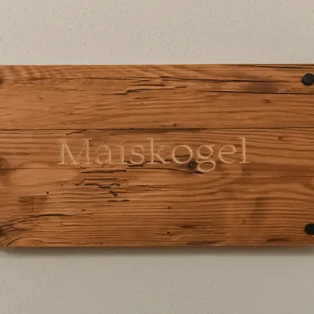 Georgen- Schmitten-maiskogel By Interhome