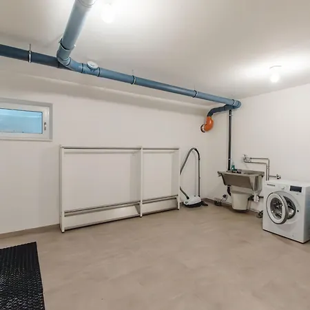 Georgen- Schmitten-maiskogel By Interhome Fürstau