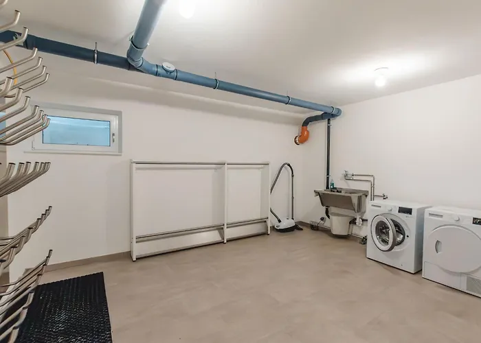 Georgen- Schmitten-maiskogel By Interhome Fürstau